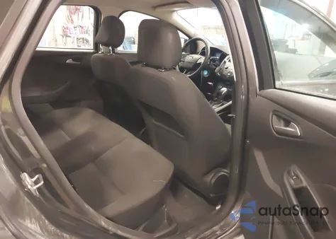 2016 Ford Focus Se from USA, damaged, VIN 1FADP3F23GL272855